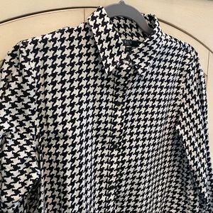 LAUREN RALPH LAUREN BUTTON DOWN